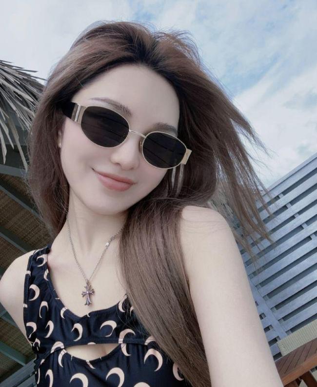 周扬青回应只谈姐弟恋 恋情引发热议